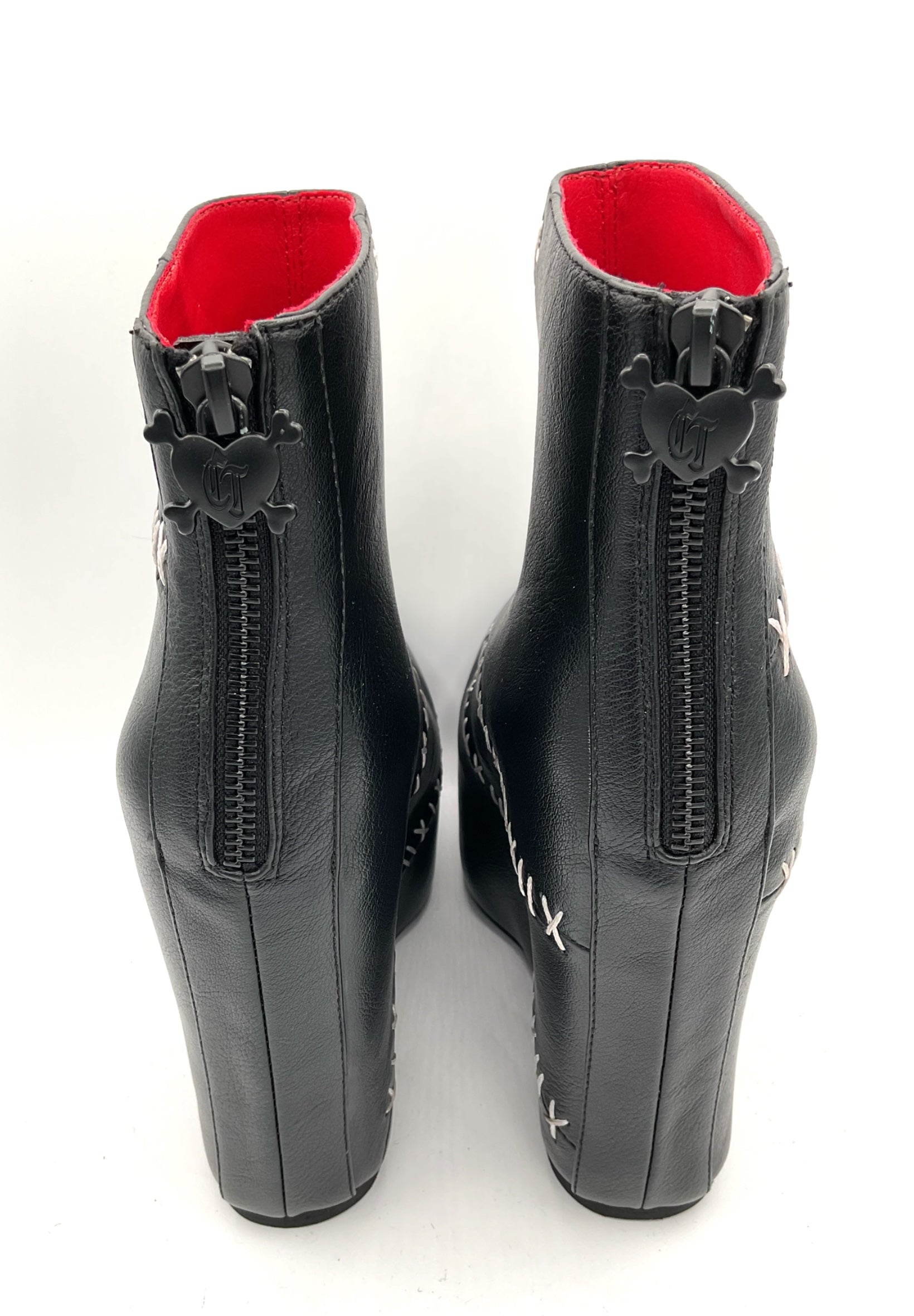 Stitches Contrast Wedge Boot